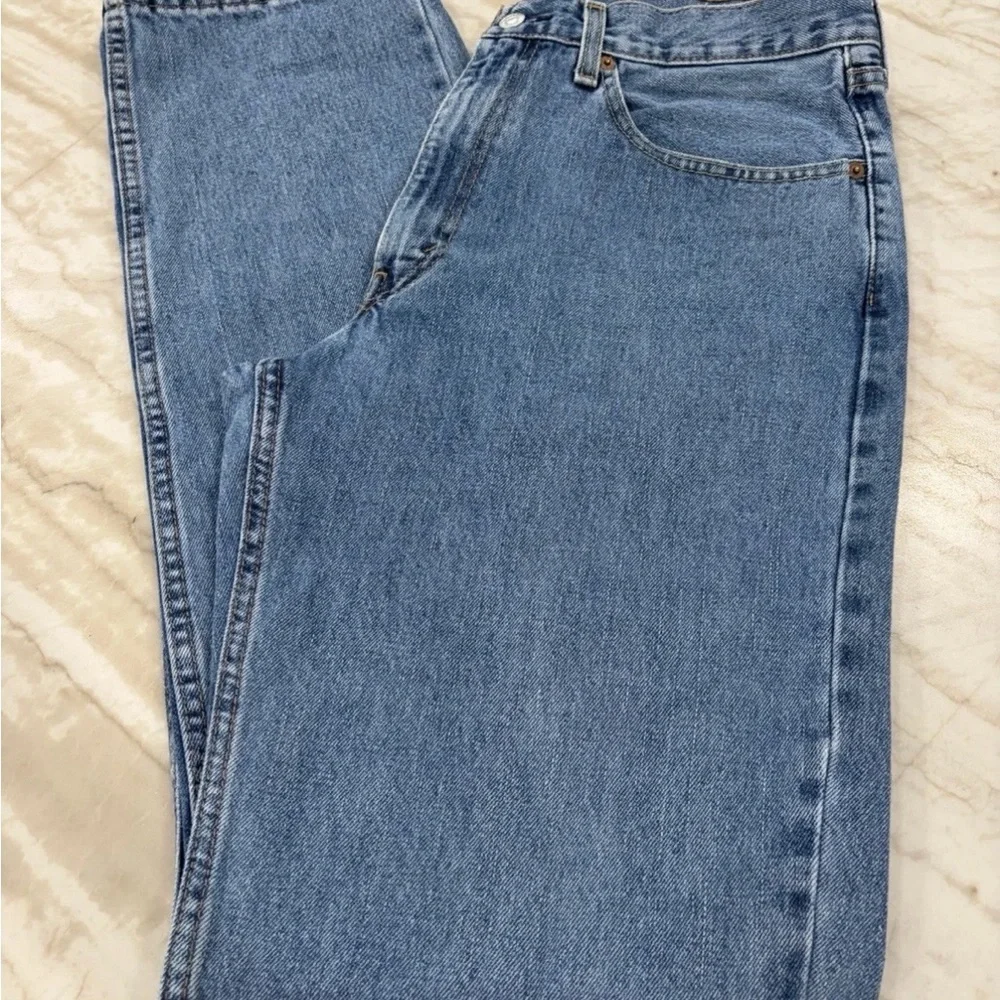 Levi's 550 Relaxed fit Men's Jeans. Size W34x L36.